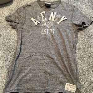 American Eagle Men's Athletic Fit Short Sleeve Vintage T-Shirt size small